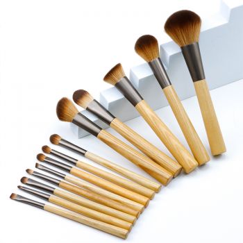 FSC natural and environmentally friendly wooden handle professional makeup brush set 13pcs 