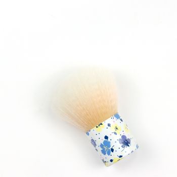 Heat transfer plastic handle is printed with a fashionable style power brush kit
