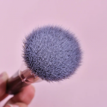 Private Label Wood Handle Foundation Brush Kabuki Single Liquid Flat Make up Brush Liquid Foundation