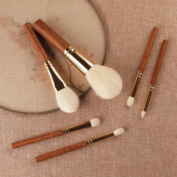 Luxury Wood Handle Cosmetic Brush Set 6pcs White Goat Hair Makeup Brush Set