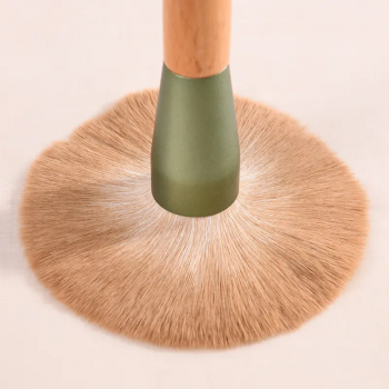Professional 10pcs Makeup Brush Set Wooden Handle Soft Synthetic Fiber Bristles Face Eye Foundation Blush Tool Brushes