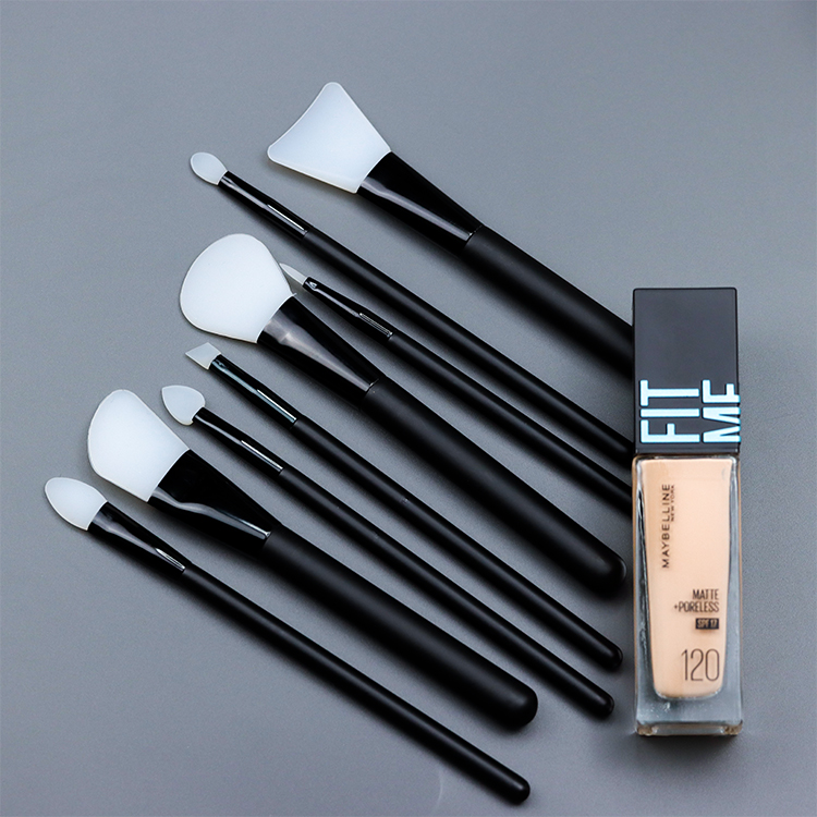 8 style head shape in one set of silicone brush series